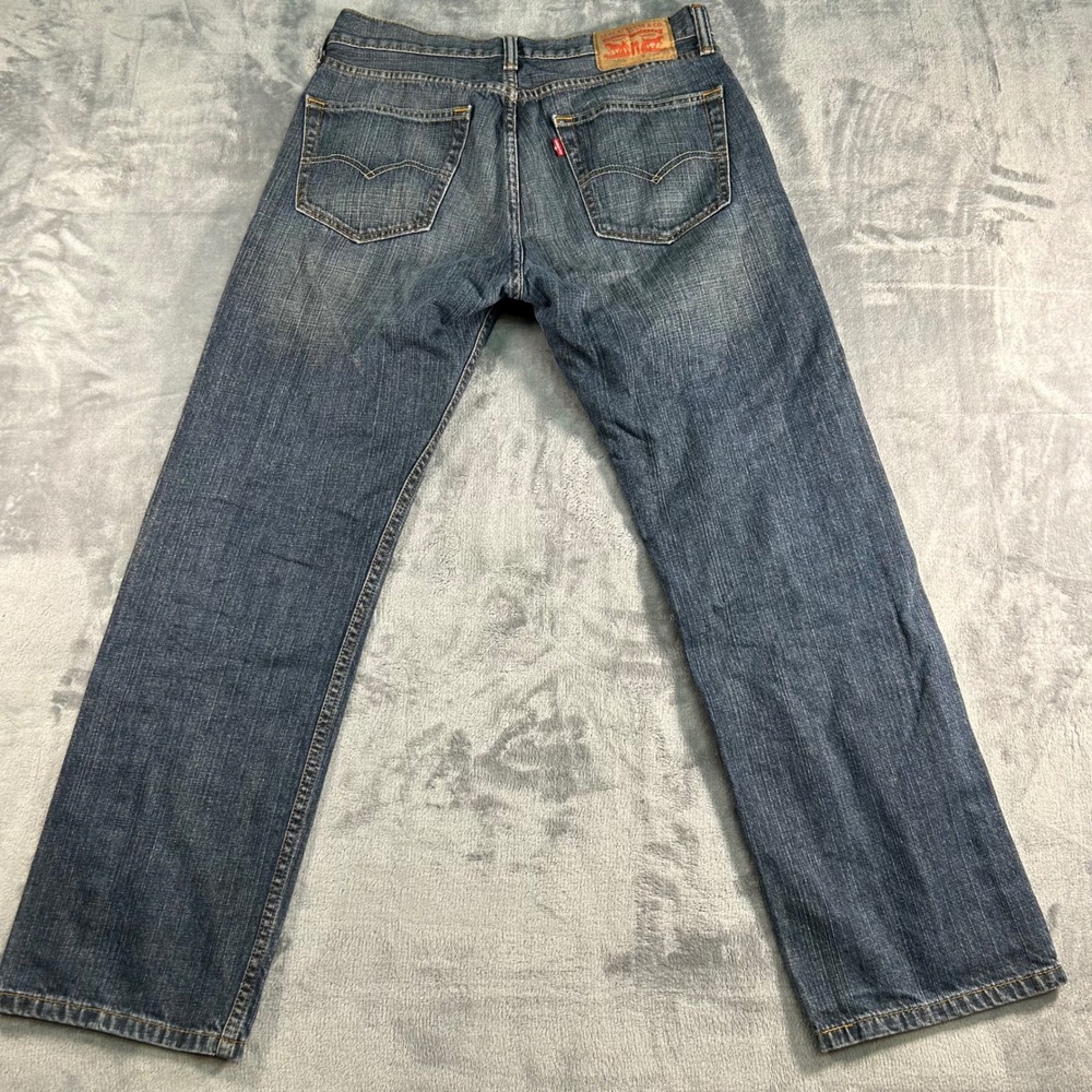 Levi Strauss & Co 505 Mens W32 L30 Straight Fit Blue Denim Jeans - Picture 6 of 8